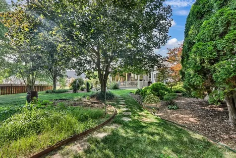 794 Parade Court Clarksville TN 37040