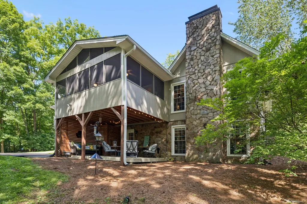 8346 Merrymount Drive Nashville TN 37221