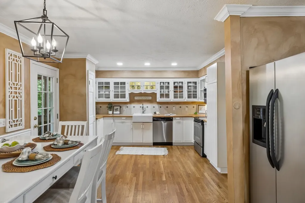 8346 Merrymount Drive Nashville TN 37221