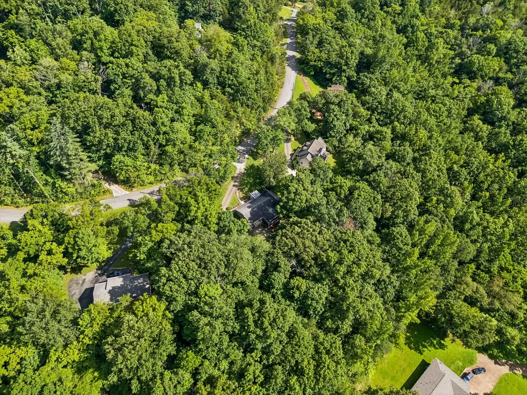 8346 Merrymount Drive Nashville TN 37221