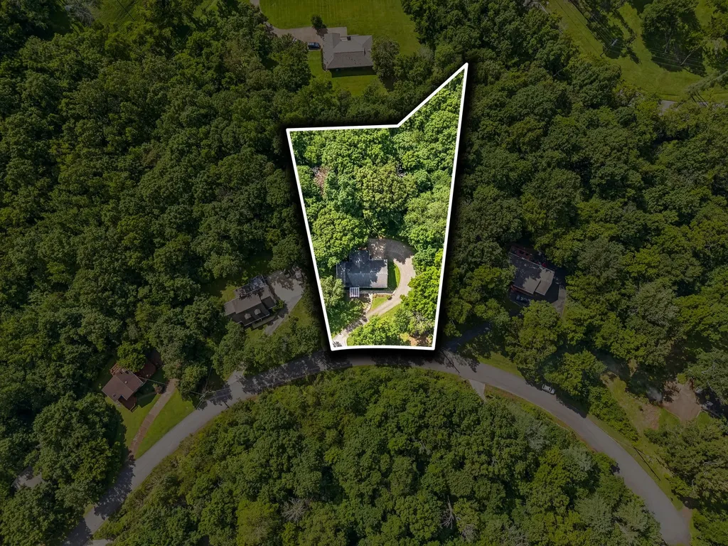 8346 Merrymount Drive Nashville TN 37221