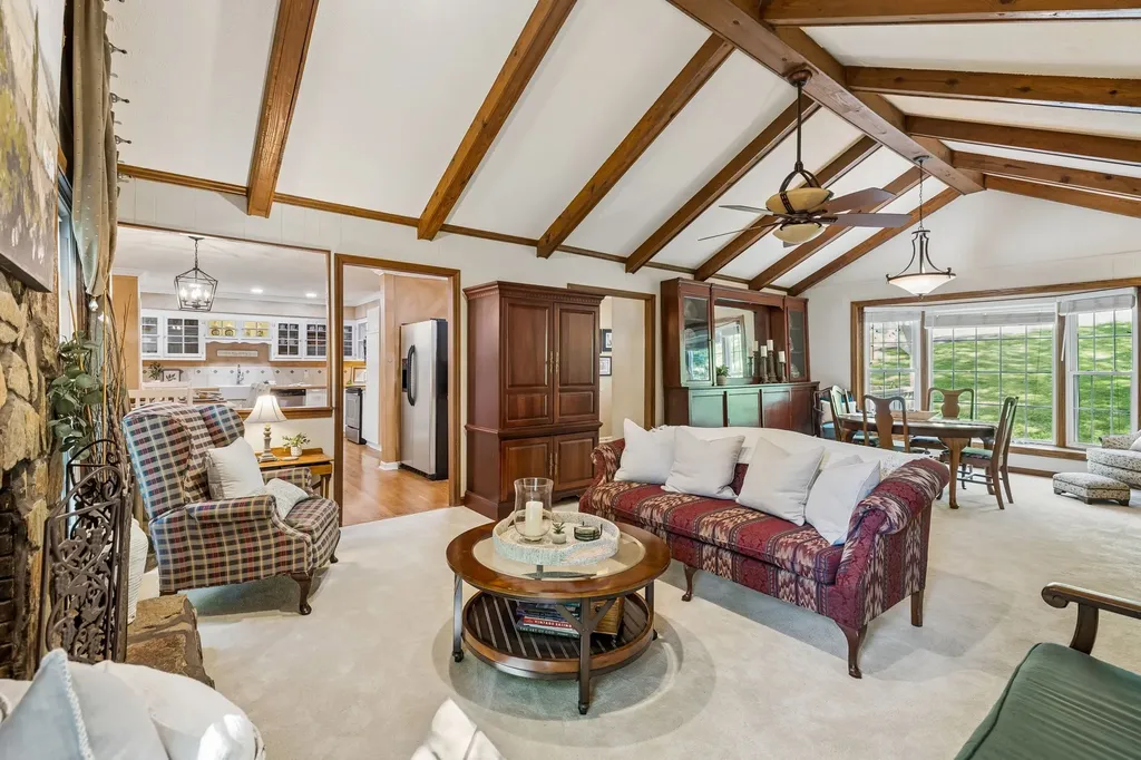 8346 Merrymount Drive Nashville TN 37221