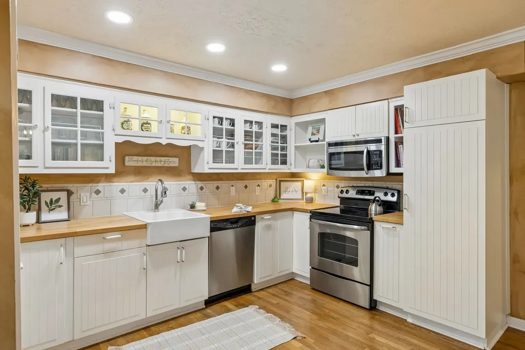 8346 Merrymount Drive Nashville TN 37221