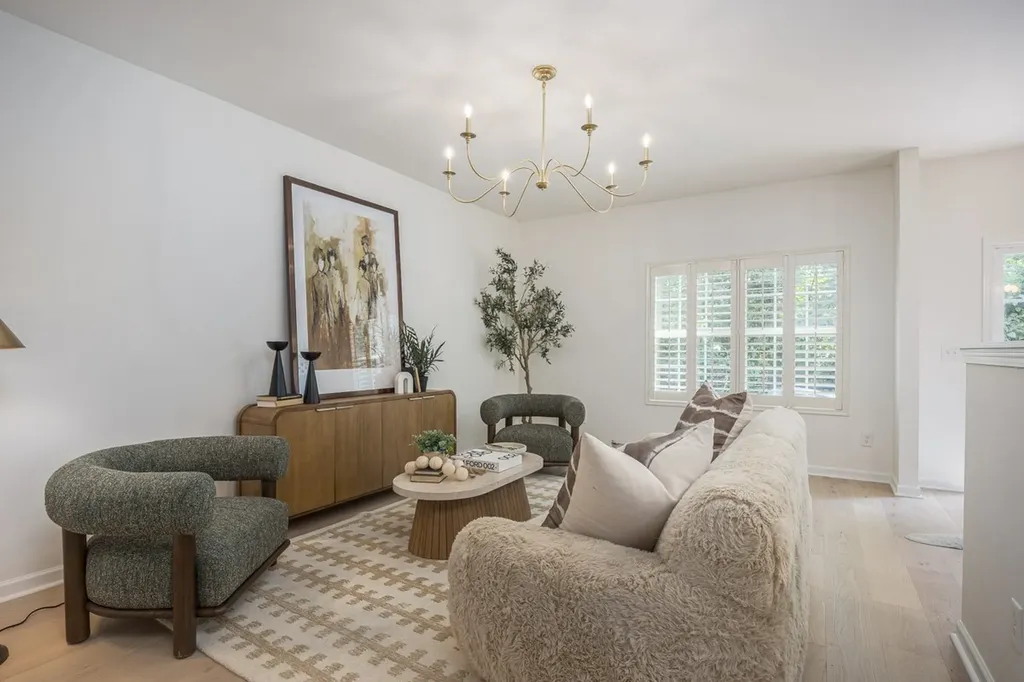 1360 Crown Point Place Nashville TN 37211