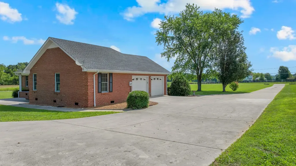 2428 Highway 231, S Shelbyville TN 37160