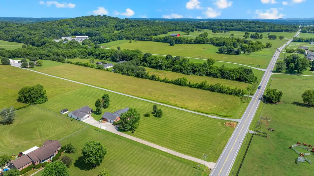 2428 Highway 231, S Shelbyville TN 37160