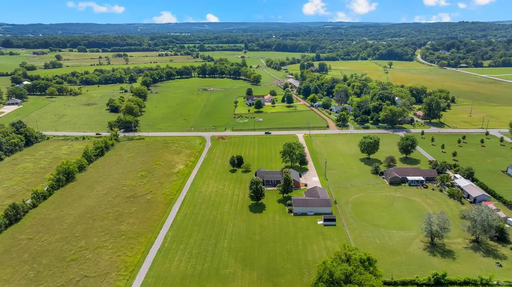 2428 Highway 231, S Shelbyville TN 37160