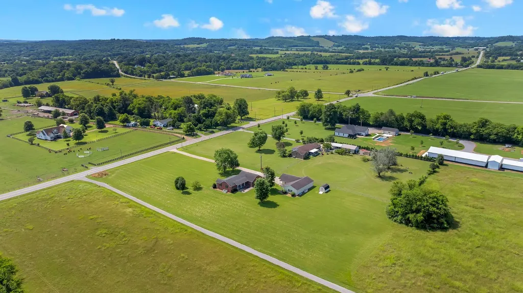 2428 Highway 231, S Shelbyville TN 37160