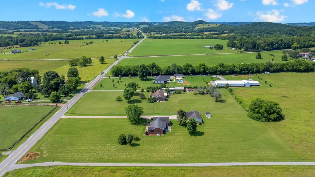 2428 Highway 231, S Shelbyville TN 37160