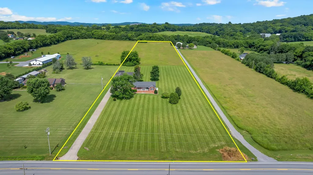 2428 Highway 231, S Shelbyville TN 37160