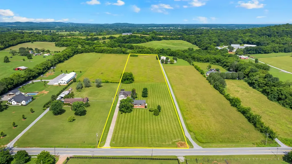 2428 Highway 231, S Shelbyville TN 37160