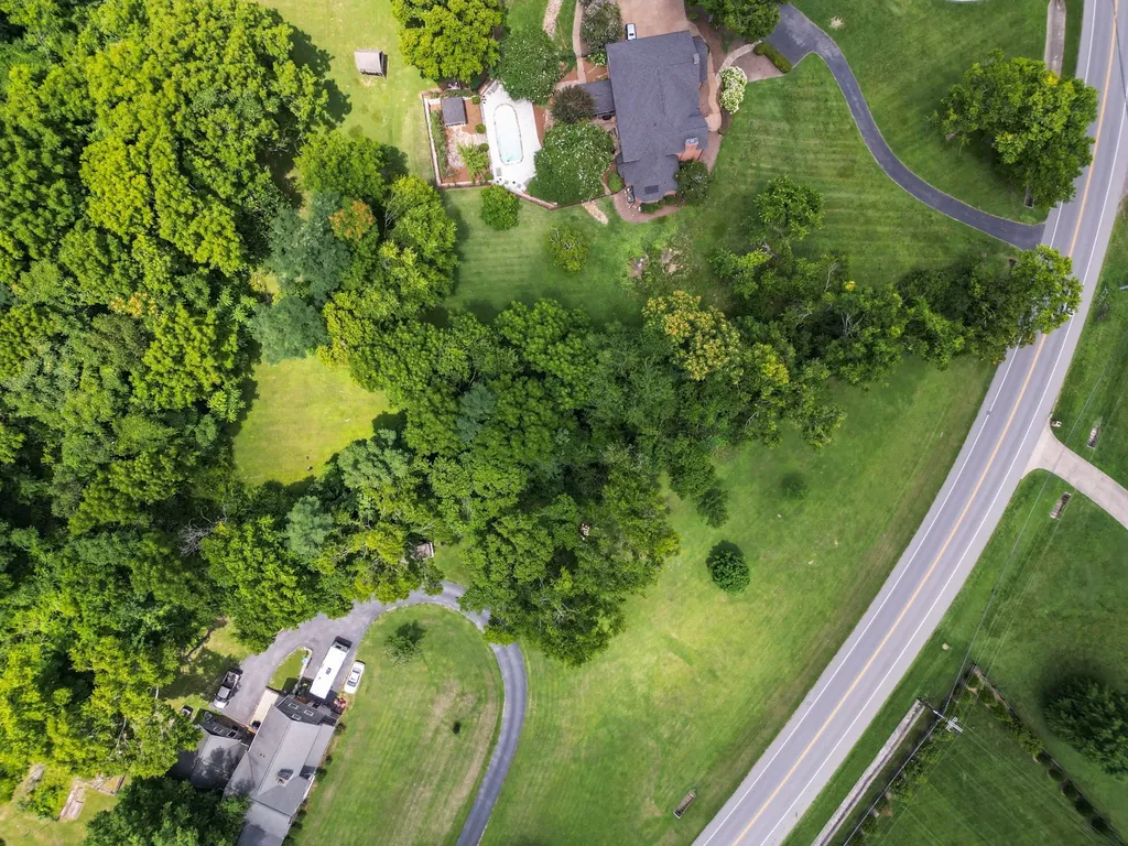 6020 Murray Lane Brentwood TN 37027