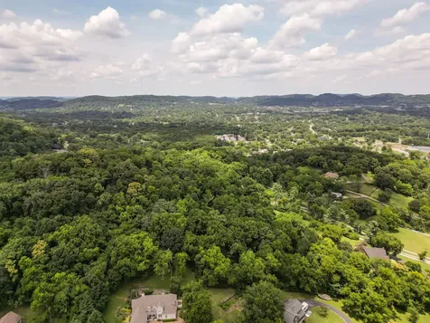 6020 Murray Lane Brentwood TN 37027