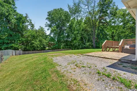 2710 Dove Court Clarksville TN 37040