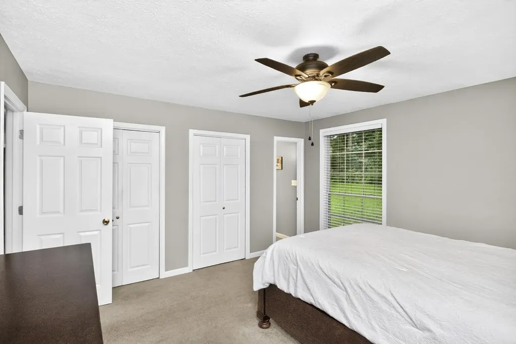 110 Needham Lane Burns TN 37029