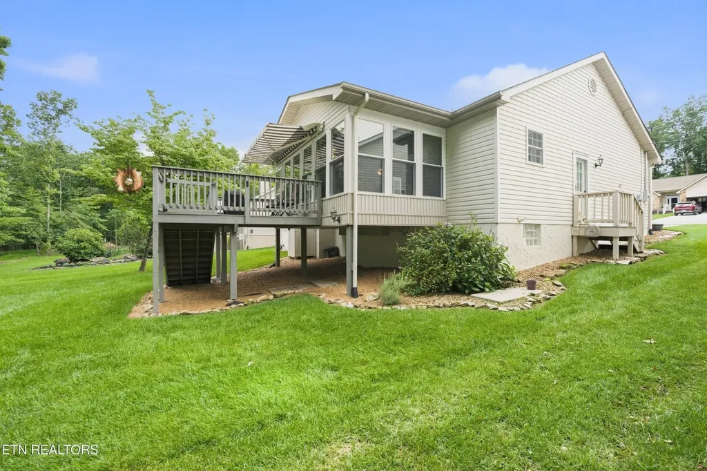 122 Wycliff Lane Crossville TN 38558