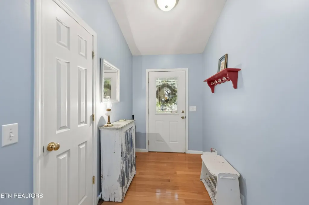 122 Wycliff Lane Crossville TN 38558