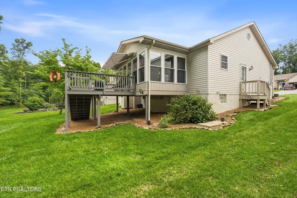 122 Wycliff Lane Crossville TN 38558