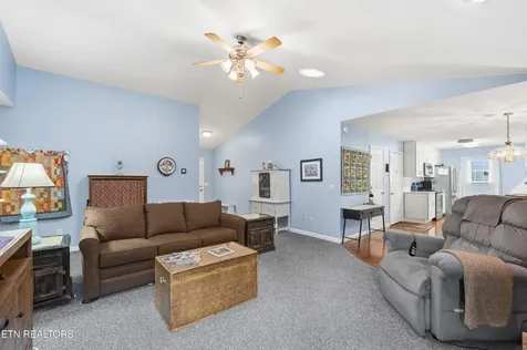 122 Wycliff Lane Crossville TN 38558