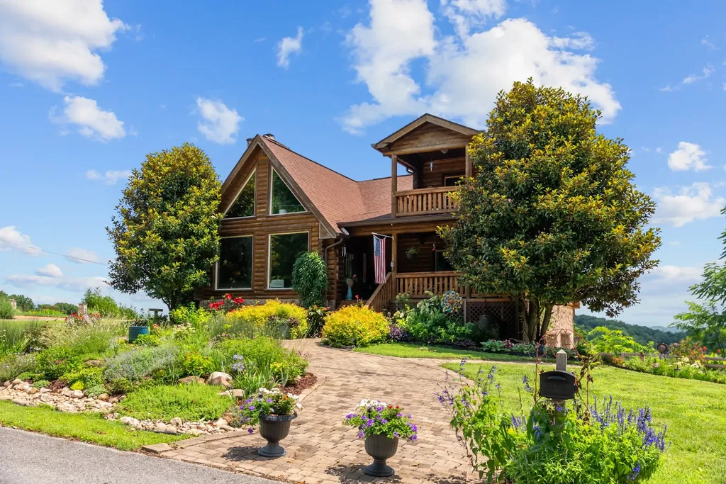 480 Seaton Drive Smithville TN 37166