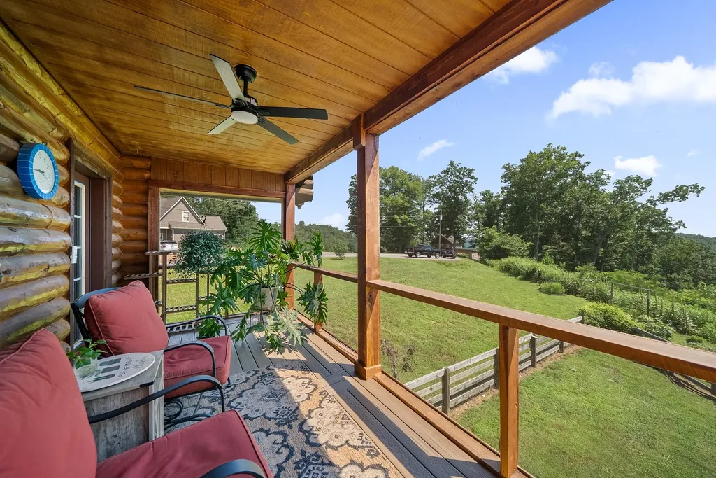 480 Seaton Drive Smithville TN 37166