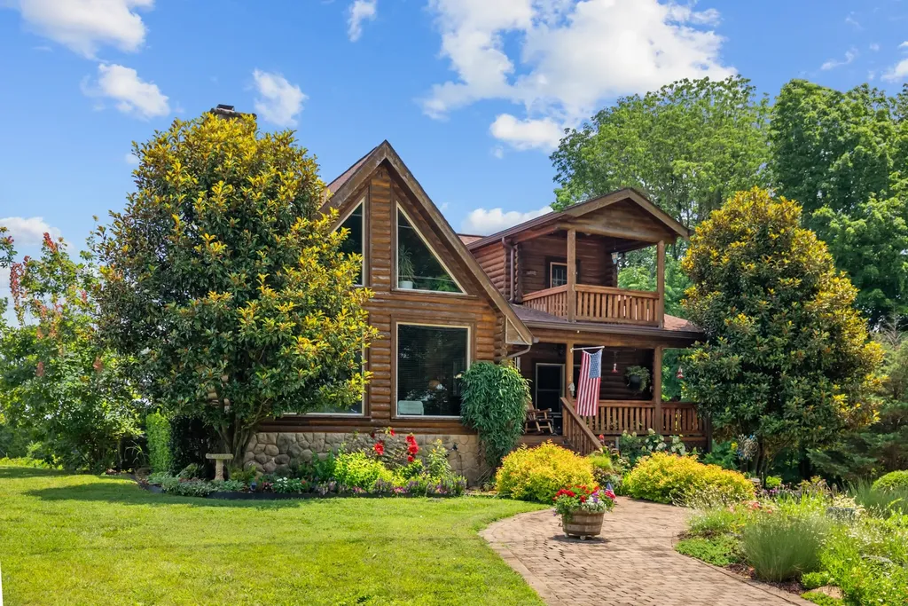 480 Seaton Drive Smithville TN 37166