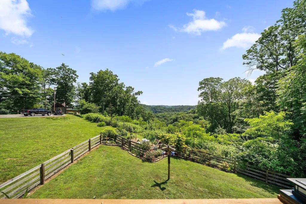 480 Seaton Drive Smithville TN 37166