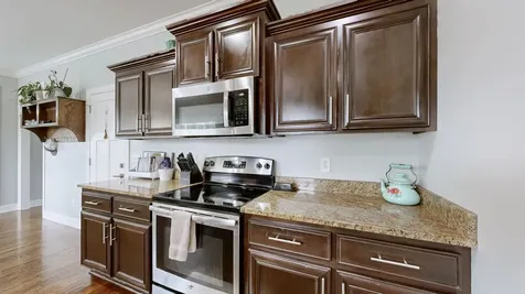 107 Olin Mcfolin Cove Lascassas TN 37085