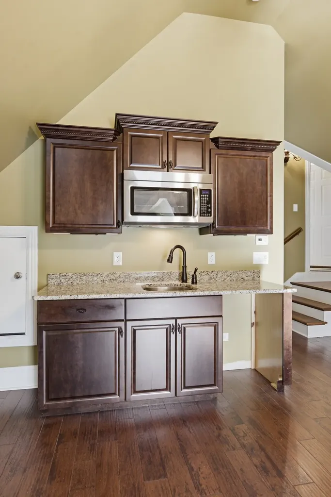 2926 Frank Robinson Drive Murfreesboro TN 37130