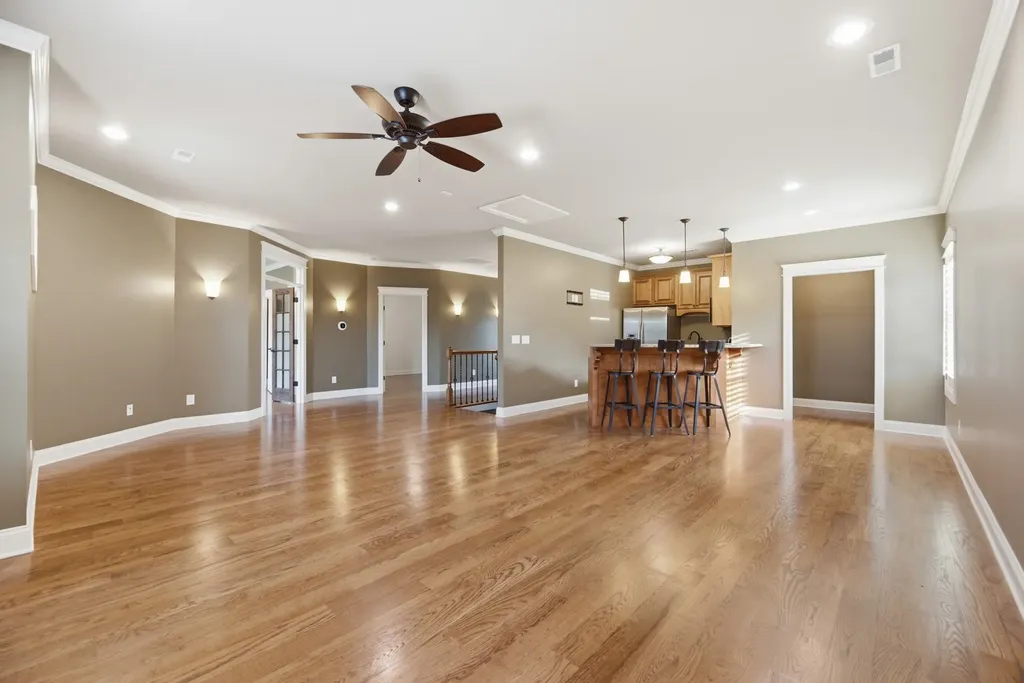 2926 Frank Robinson Drive Murfreesboro TN 37130