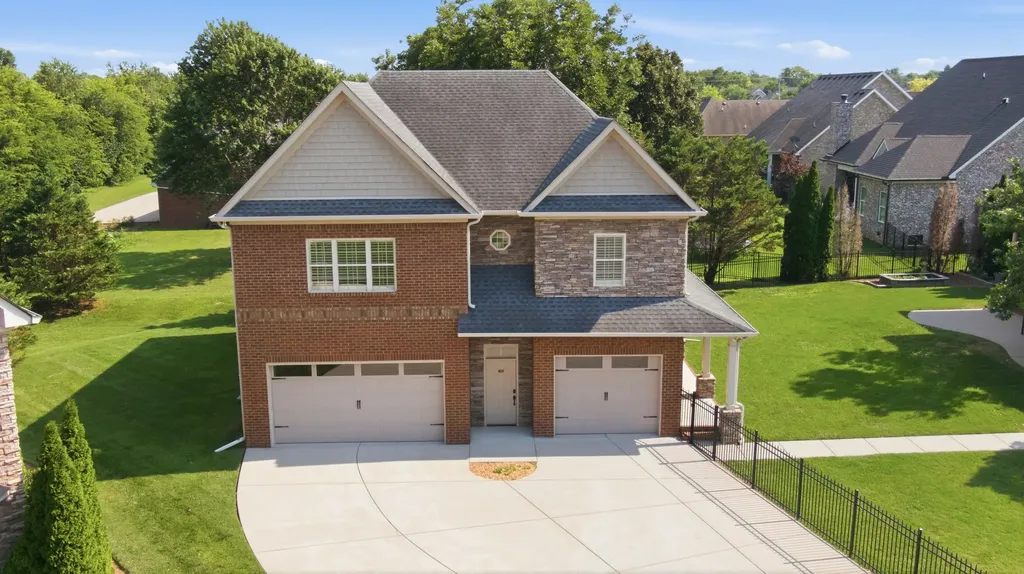 2926 Frank Robinson Drive Murfreesboro TN 37130