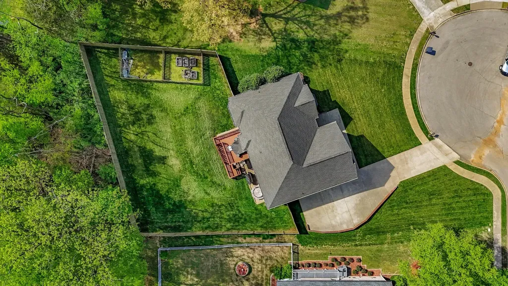 2235 Jasmine Drive Clarksville TN 37043