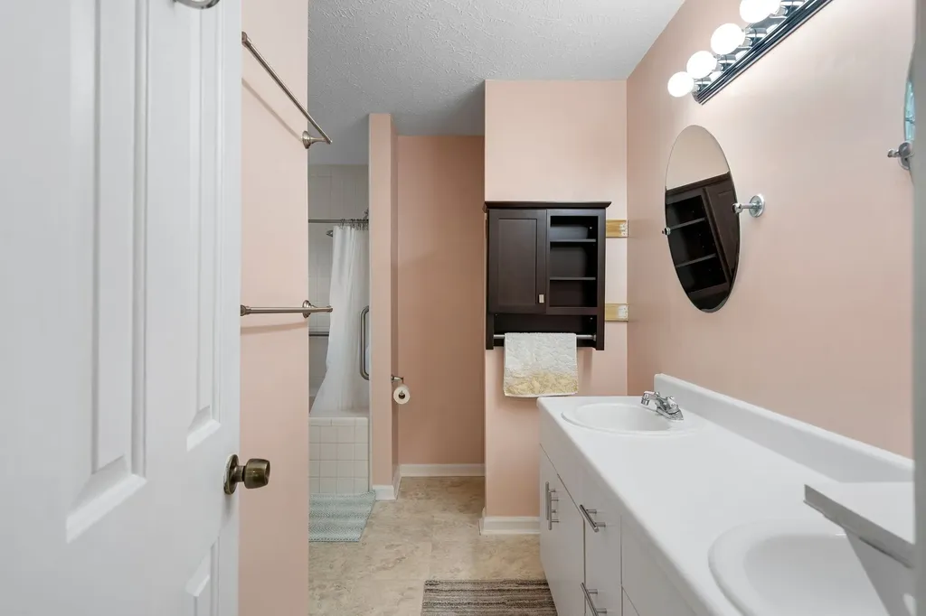 626 Knollwood Drive La Vergne TN 37086