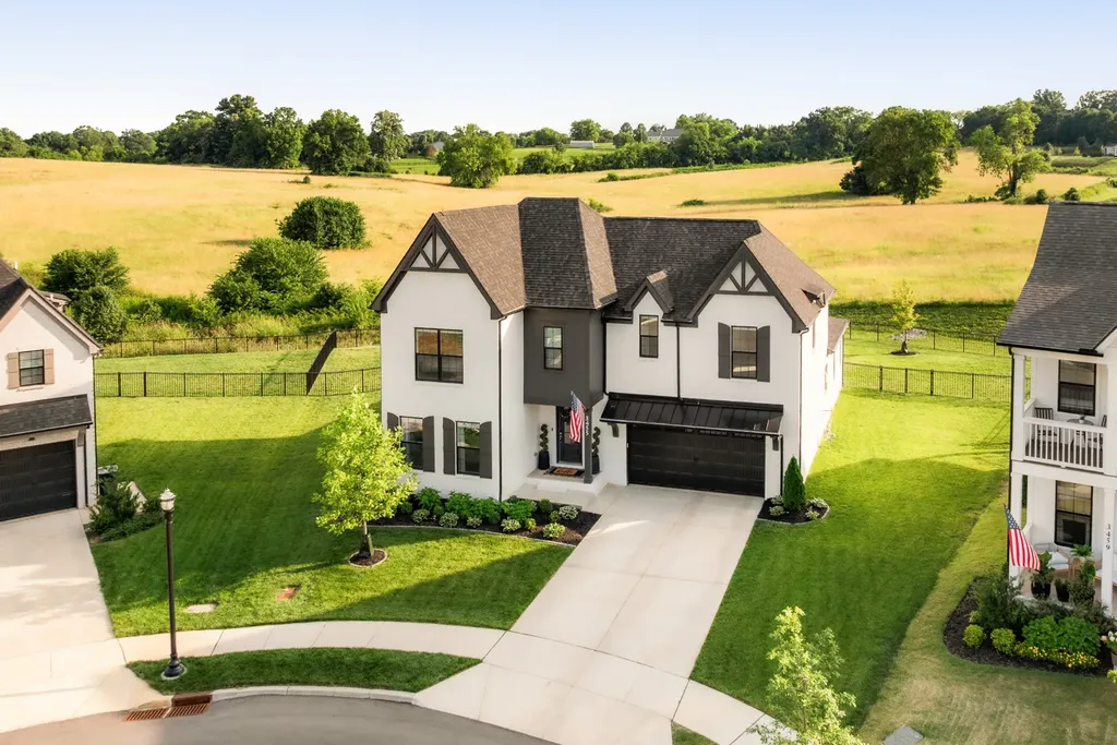 3455 Burgate Trail Thompsons Station TN 37179