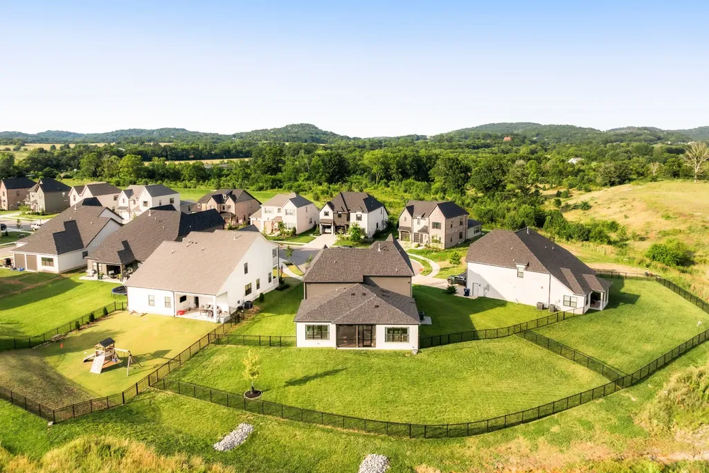 3455 Burgate Trail Thompsons Station TN 37179