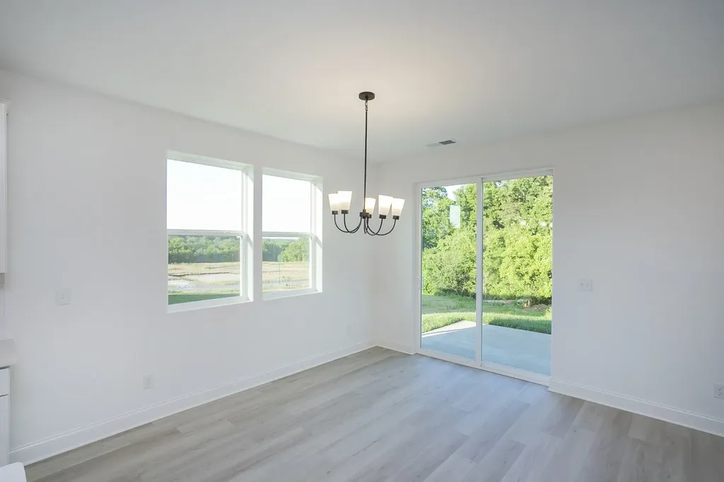 2366 Williamsport Landing Columbia TN 38401