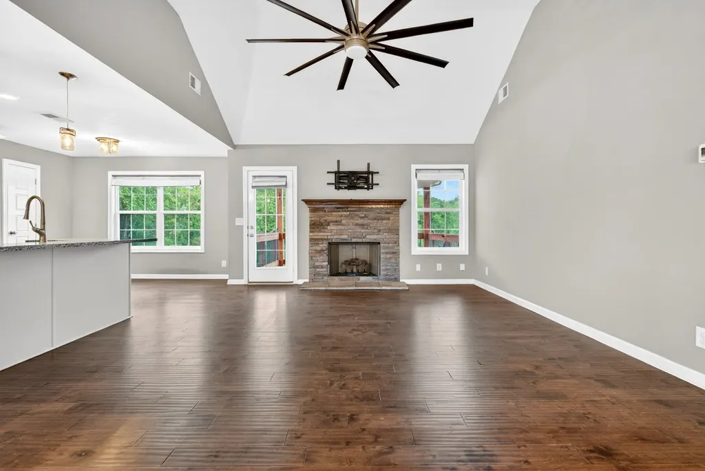509 Wingfield Court Clarksville TN 37043