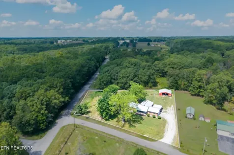 111 Guffey Lane Jamestown TN 38556
