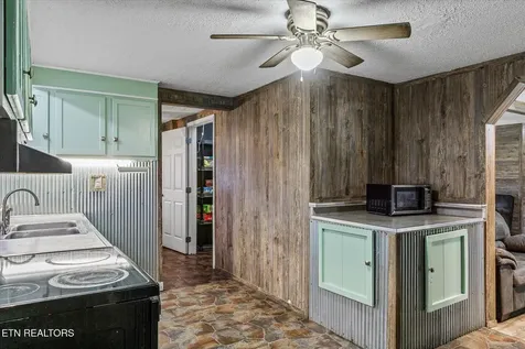 111 Guffey Lane Jamestown TN 38556