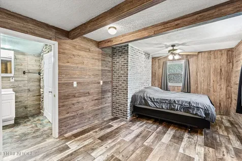 111 Guffey Lane Jamestown TN 38556