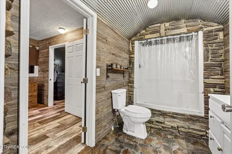 111 Guffey Lane Jamestown TN 38556