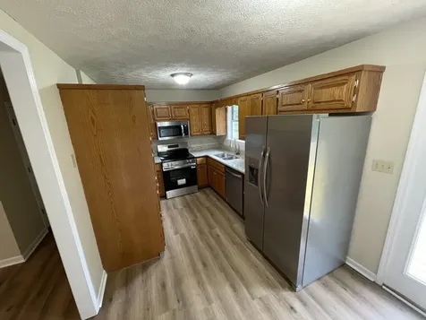 641 Airport Road Portland TN 37148