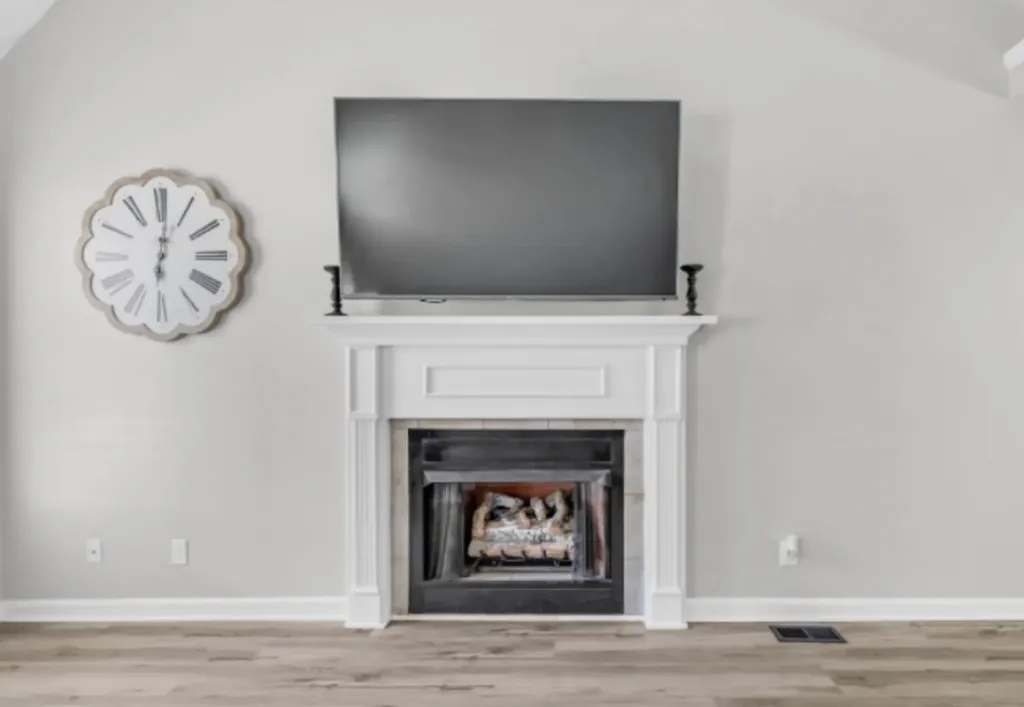 3129 Holly Point Clarksville TN 37043