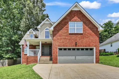 3129 Holly Point Clarksville TN 37043