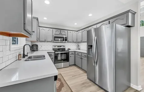 3129 Holly Point Clarksville TN 37043
