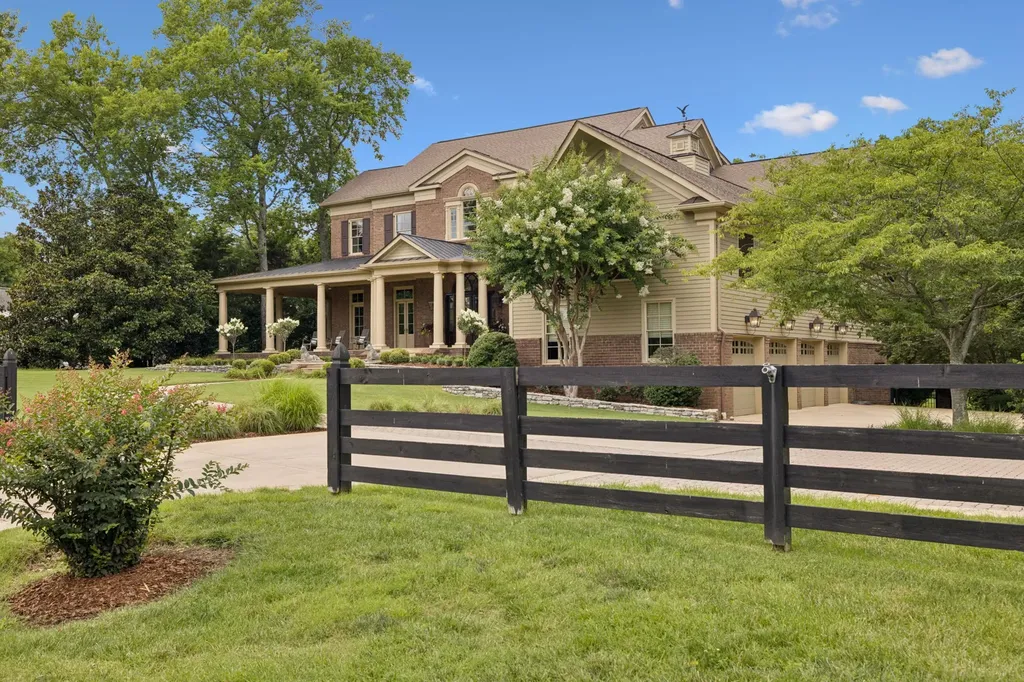 1004 Liberty Church Trail Brentwood TN 37027
