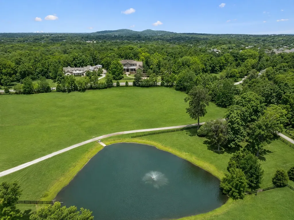 1004 Liberty Church Trail Brentwood TN 37027