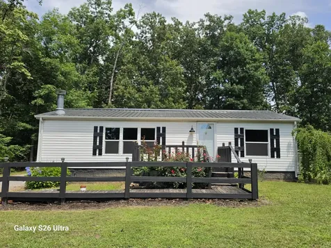 1361 Lakeshore Drive Beechgrove TN 37018