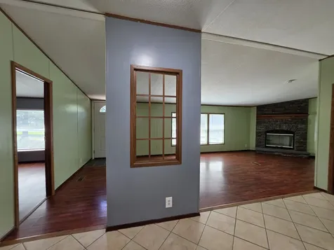 1361 Lakeshore Drive Beechgrove TN 37018