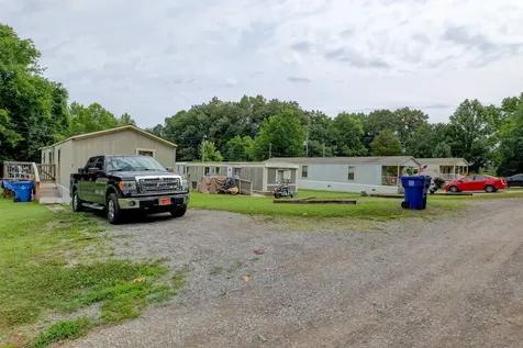 1026 Ross Lane Clarksville TN 37042